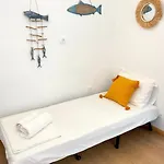 Little Troll House 2, Golden Beach, Chrisi Akti (Paros)